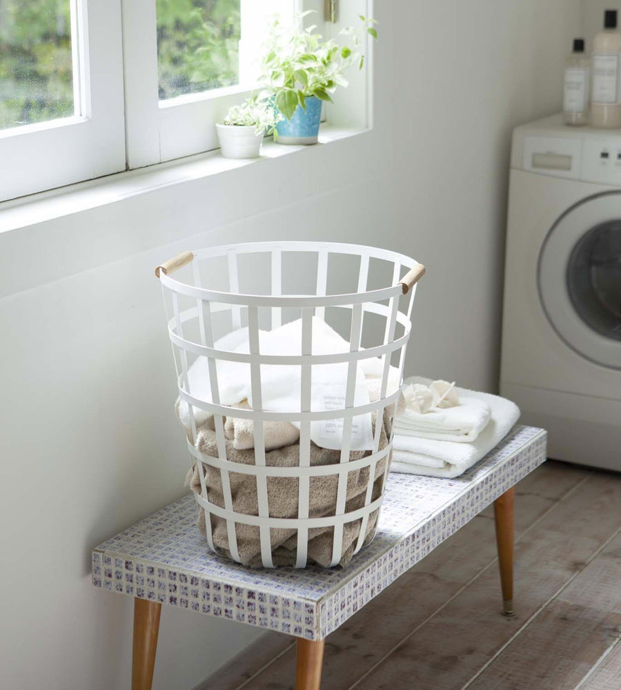Tosca Laundry Basket Round White
