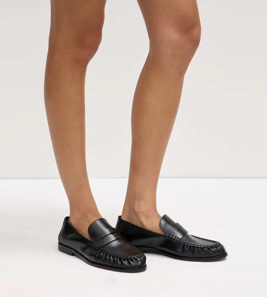 Assembly Label | Avenue Leather Loafer | Black