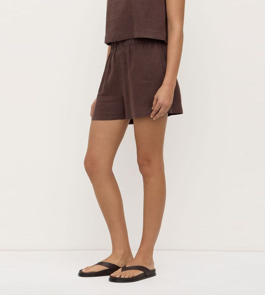 Assembly Label | Everyday Linen Short | Ganache