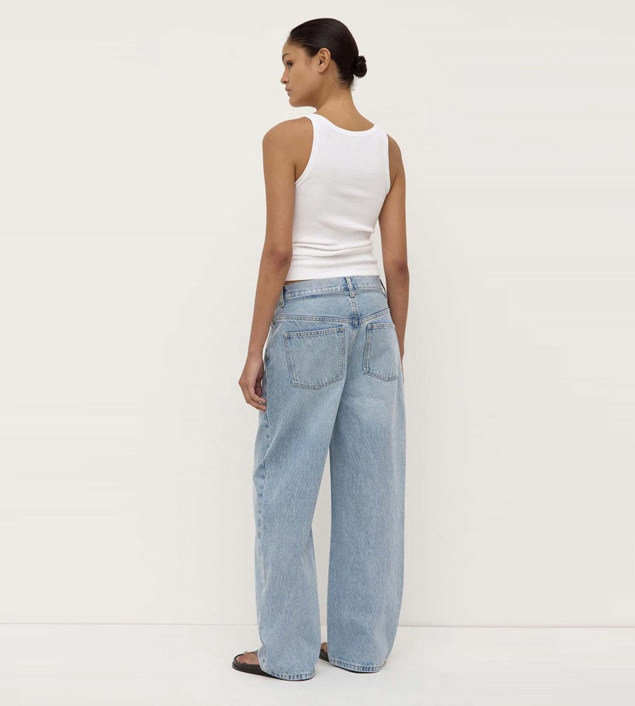 Assembly label | Loose Fit Jean | Mid Stone Wash