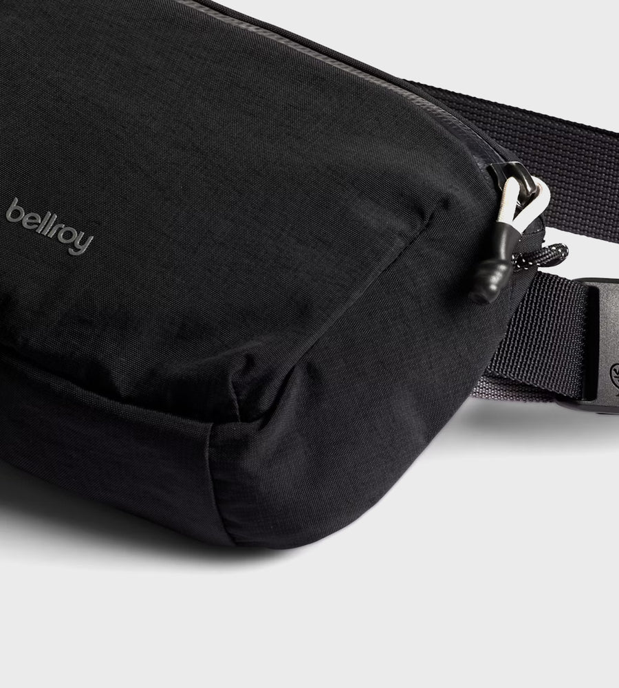 Bellroy | Lite Belt Bag | Black