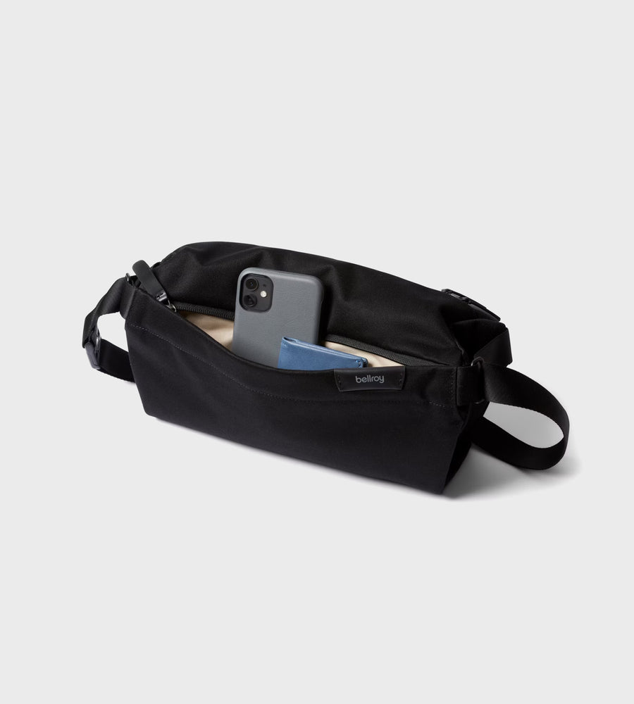 Bellroy | Melbourne Sling | Black