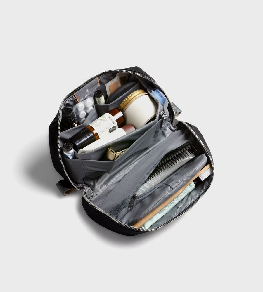 Bellroy | Toiletry Kit Plus | Black