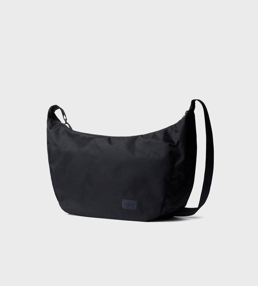 Bellroy Laneway Crescent Bag 12L Ink