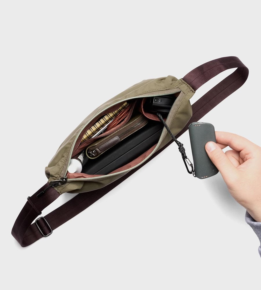 Bellroy | Laneway Crescent Bag 2.5L | Seakelp