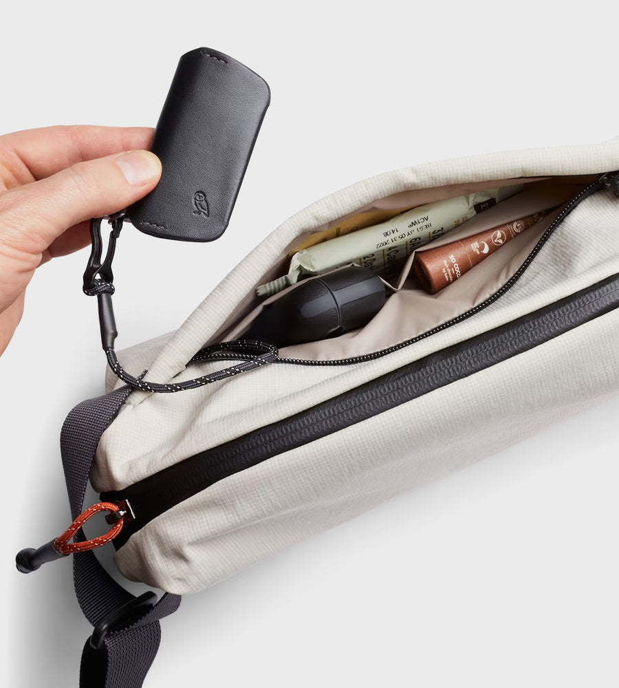 Bellroy Lite Sling Ash