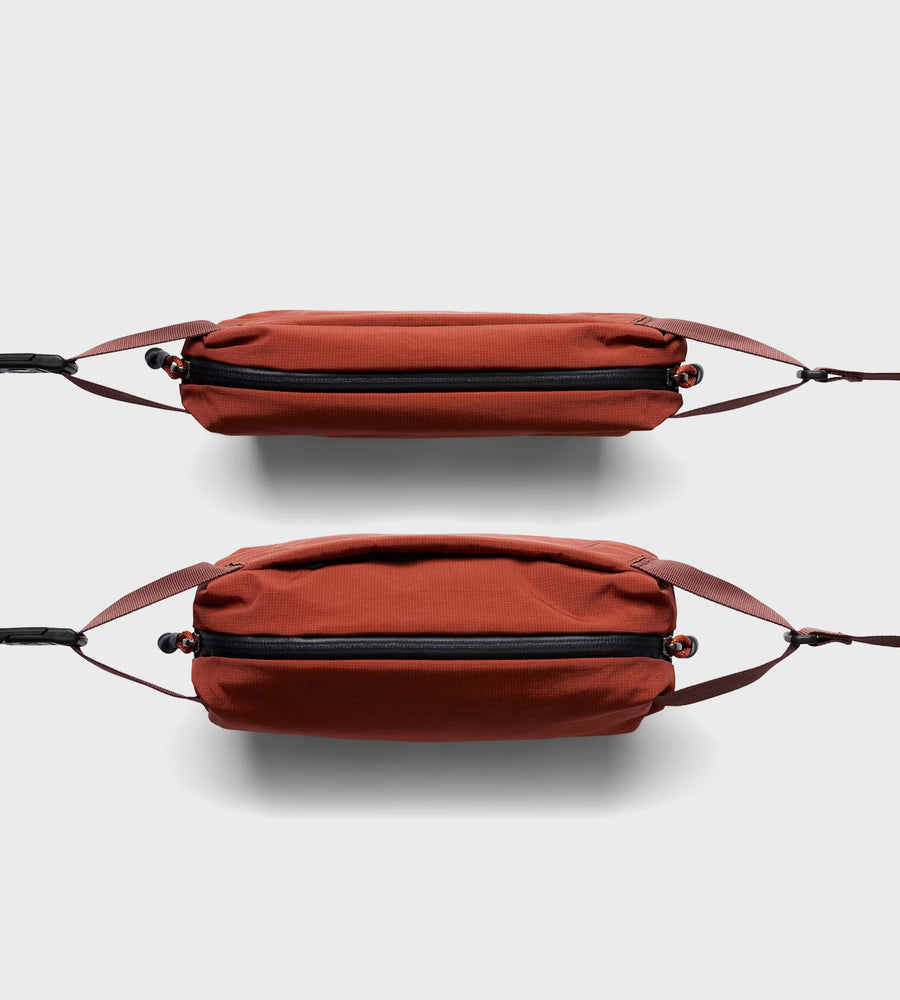 Bellroy Lite Sling Mini Clay