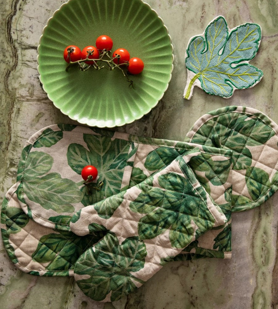 Bonnie and Neil | Fig Green Oven Mitt