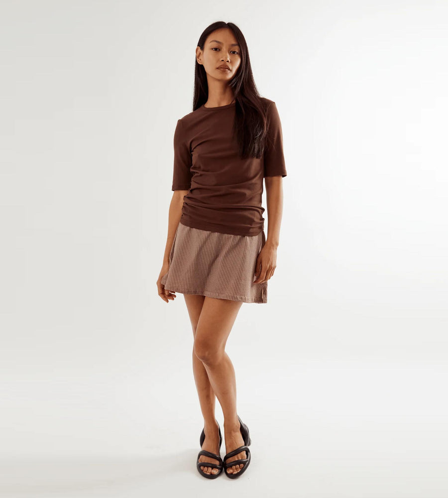 Commonplace | Ruched SS Tee | Choc
