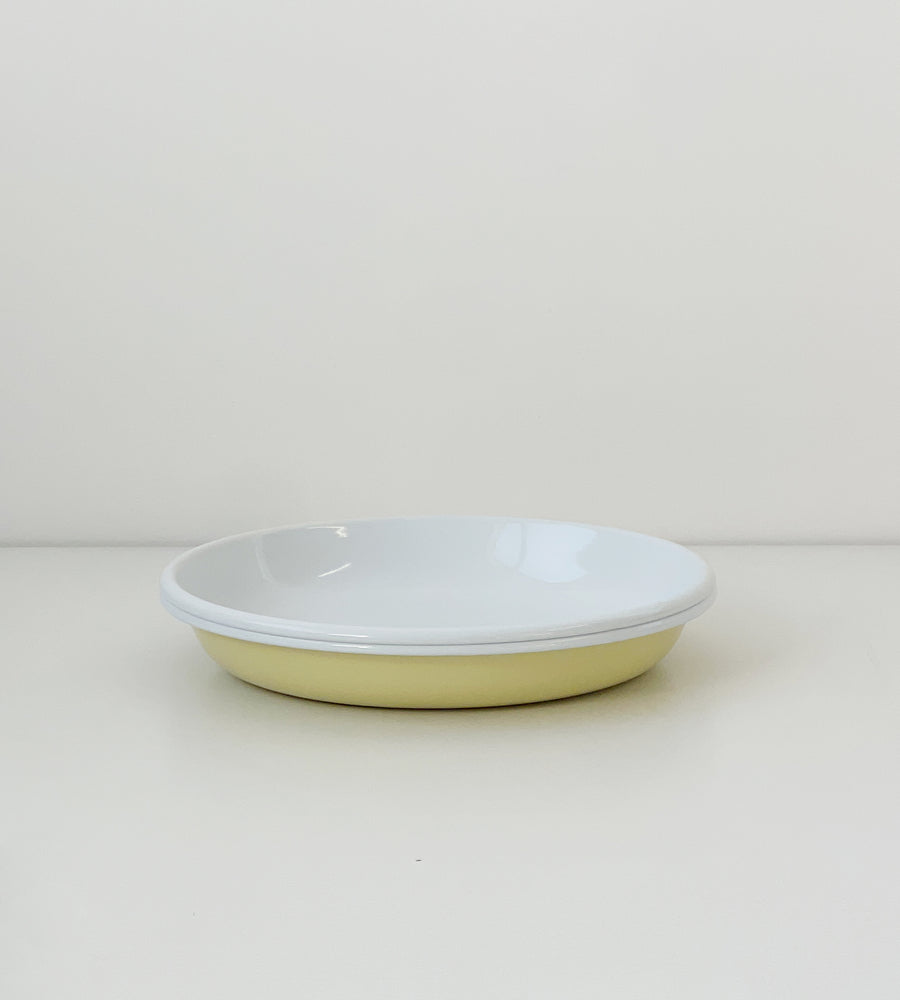 Enamelware | Shallow Pasta Plate | Butter 24cm