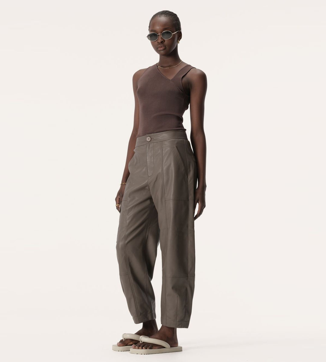 Elka Collective | Roth Knit Top | Dark Taupe