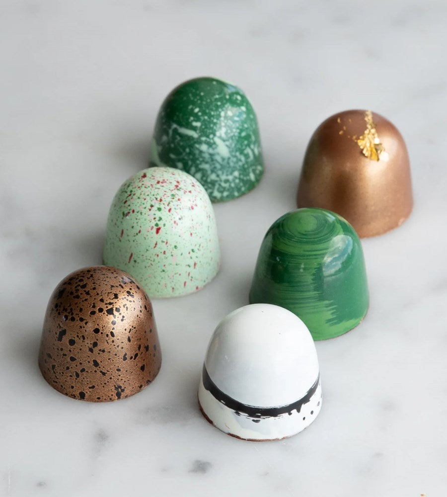 House of Chocolate | Merry Christmas 6 piece bon bon box