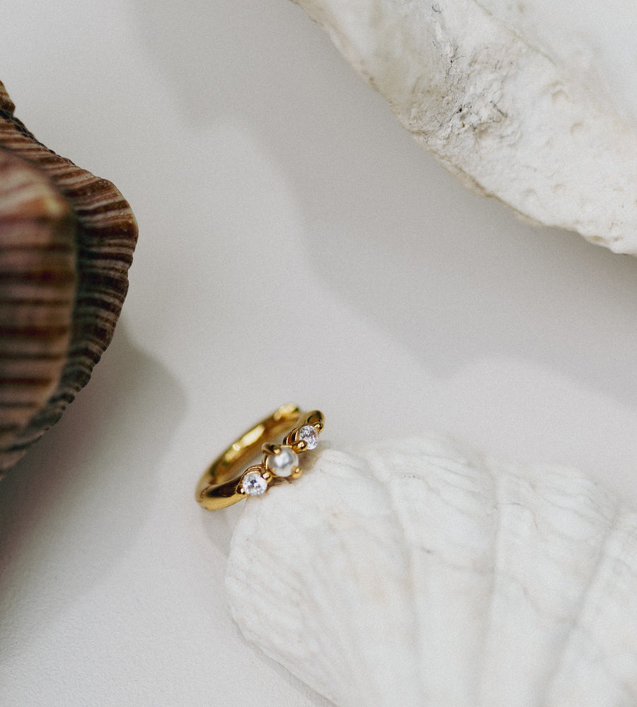 La Dailie | The Ada Pearl and Crystal Mini Hoops | Gold