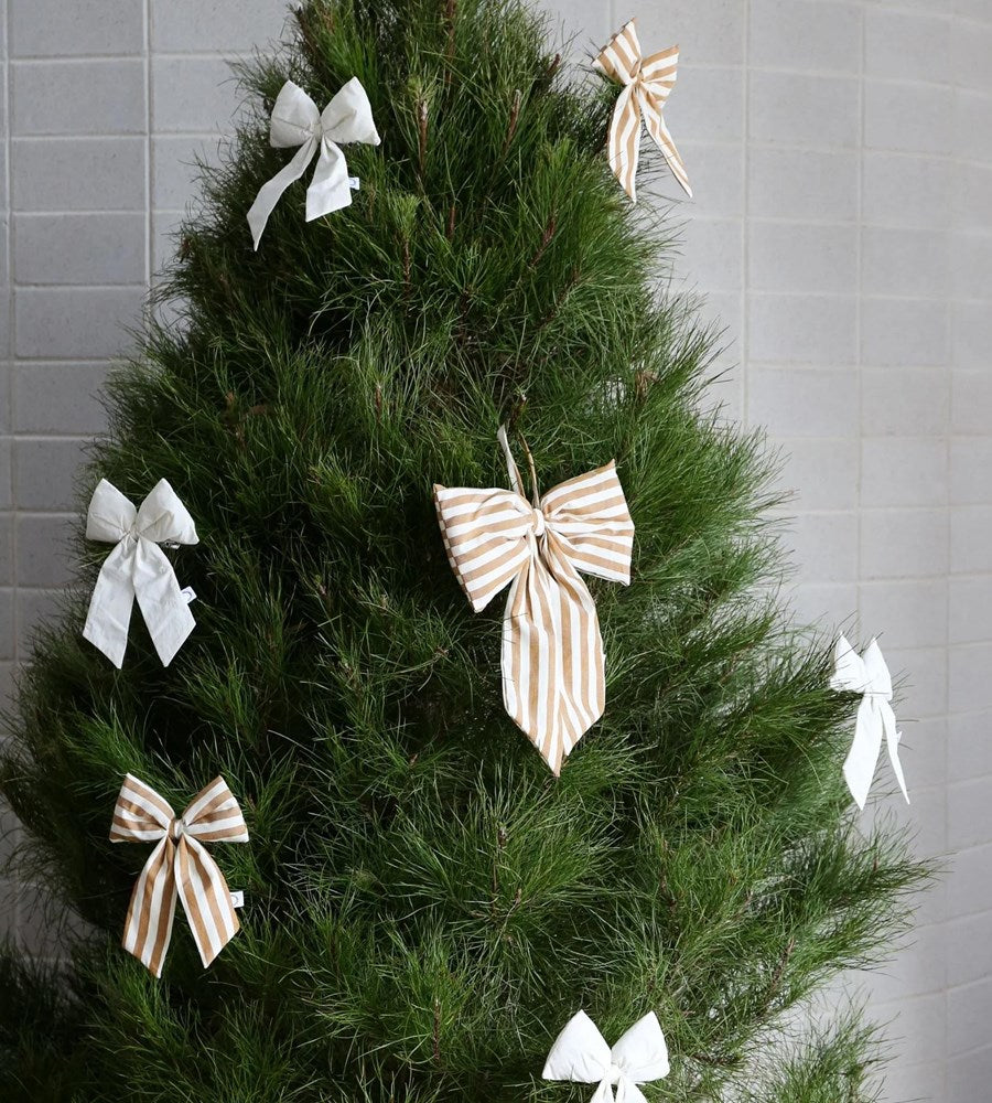 Luva Christmas Tree Bow  | Cream | 24cm