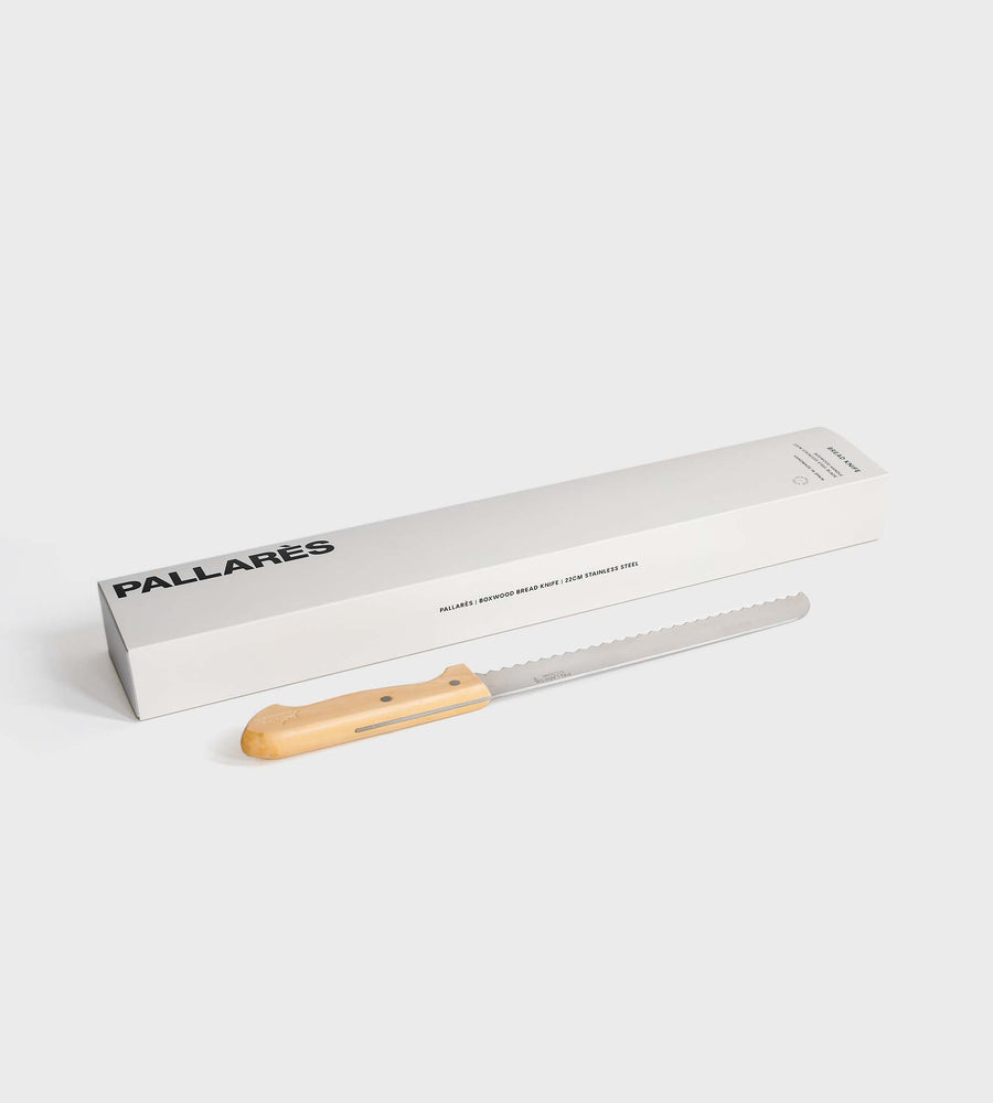 Pallares | Bread Knife | Boxwood Handle | 22cm