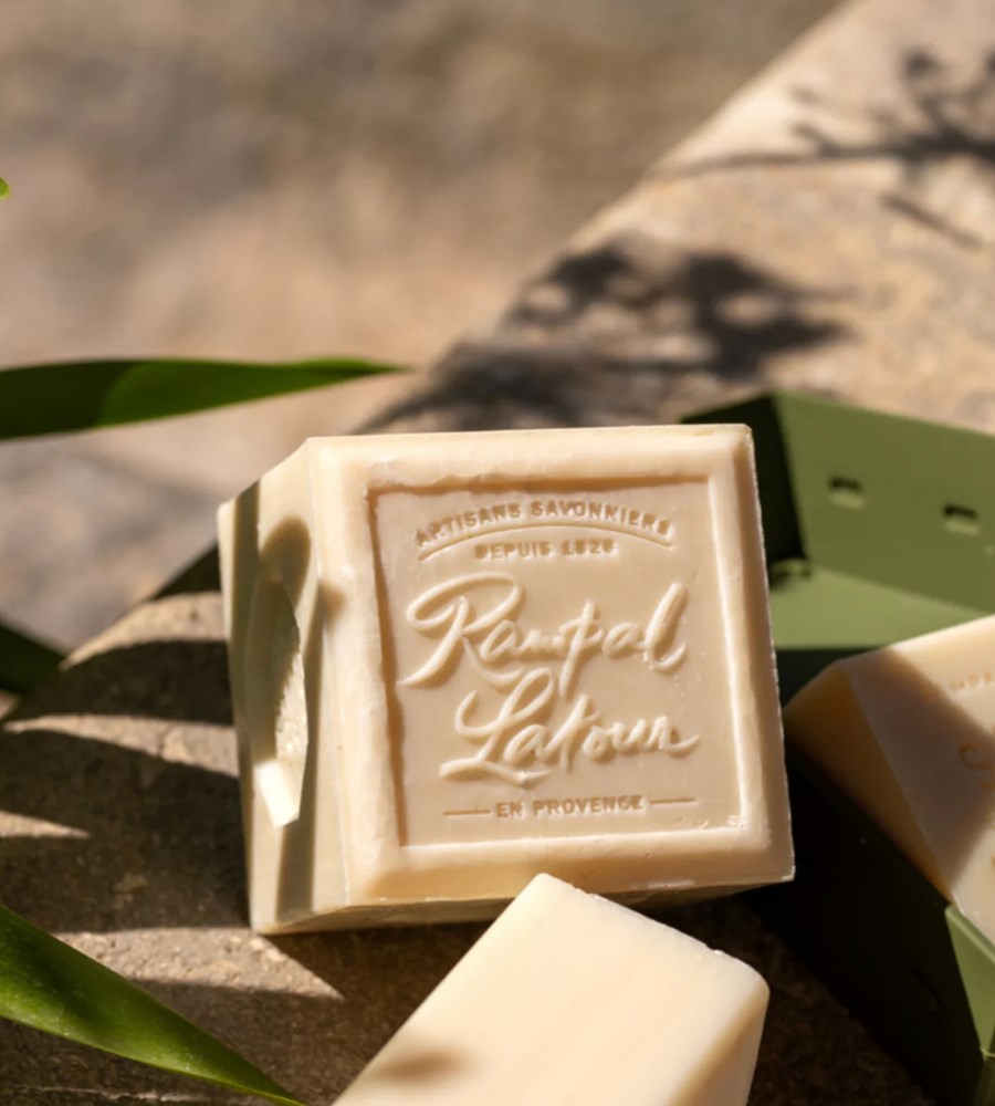 Rampal Latour I Blanc Soap Cube I 600g