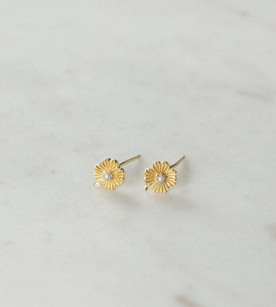 Sophie | Love Lily Studs | Gold