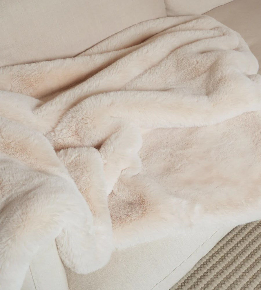 Home Lab | Vegan Fur Throw | Big Bear Cream