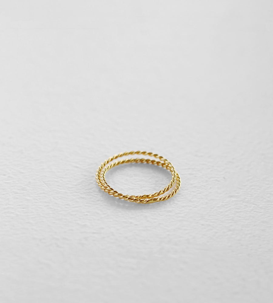 Sophie | Double Twist Band | Gold