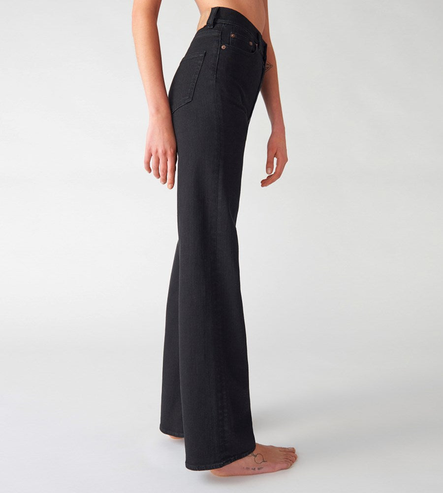 Jeanerica | Women's Pyramid 5-Pocket Jeans | Black 2 Weeks