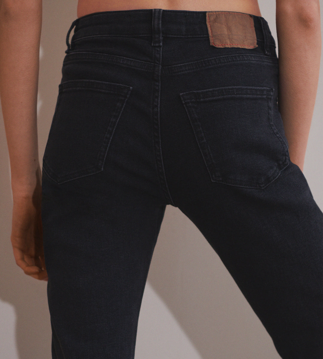 Jeanerica | Women's Midtown 5-Pocket Jeans | Used Black