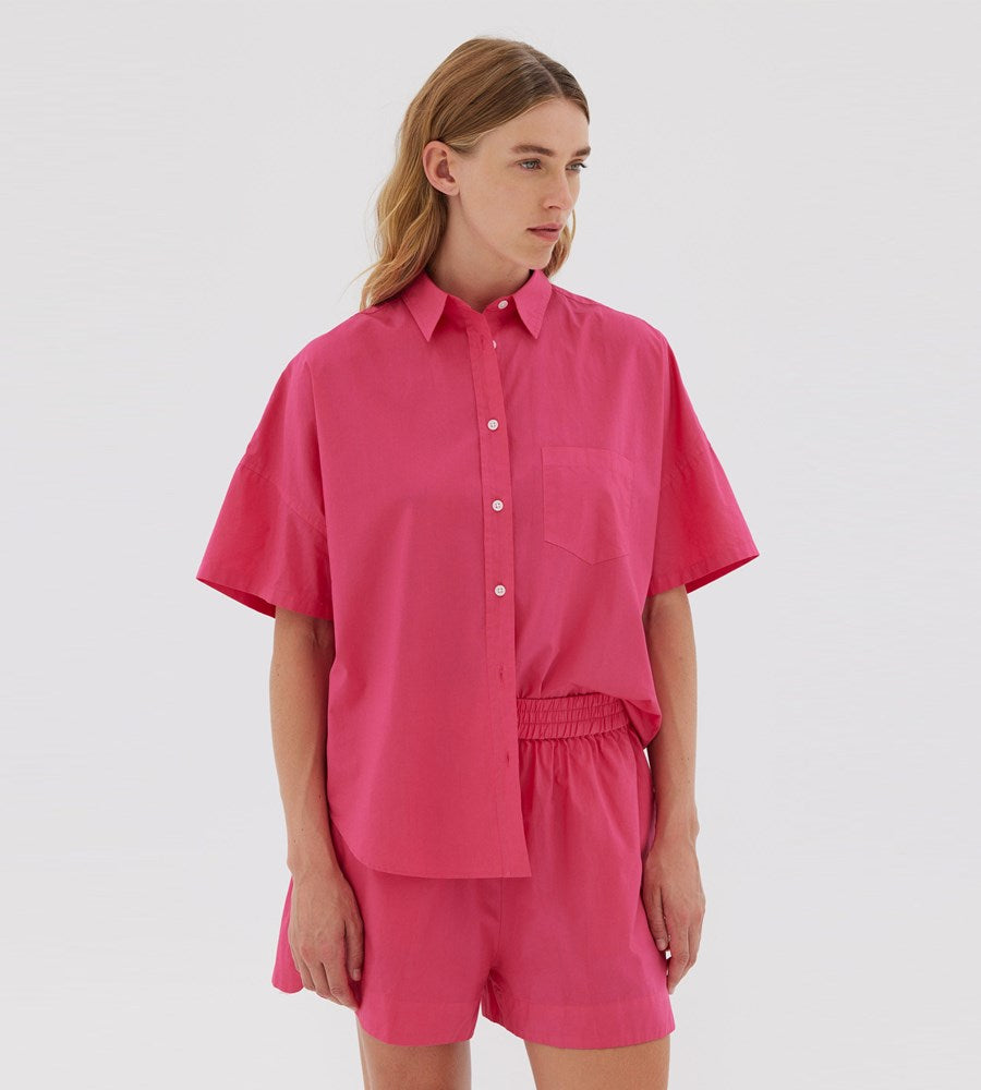 LMND | Chiara Classic Short Sleeve Shirt | Raspberry
