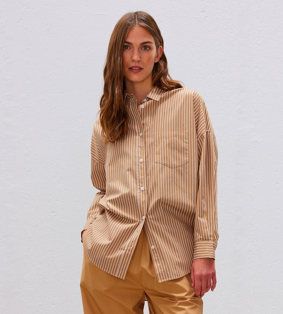 LMND | Chiara Mid Length Stripe Shirt | Toffee/White