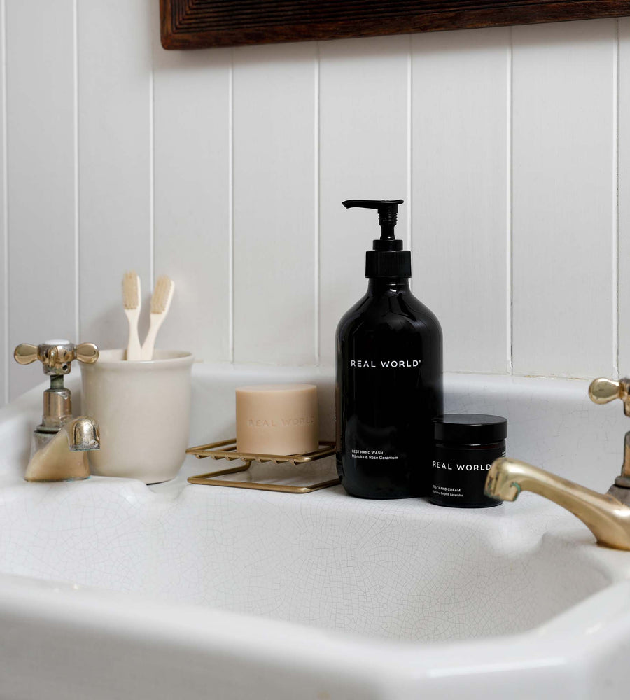 Real World | Rest Hand Wash | Mānuka & Rose Geranium