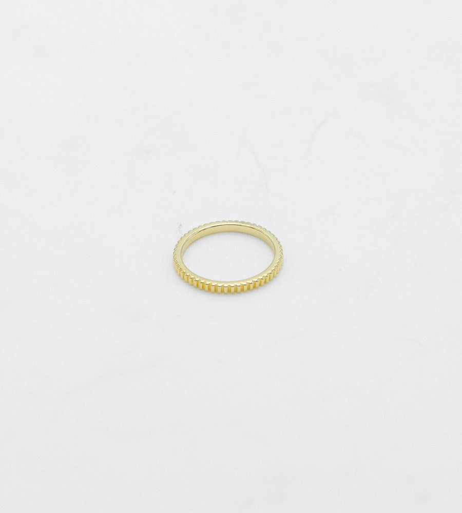 Sophie | Lines Ring | Gold