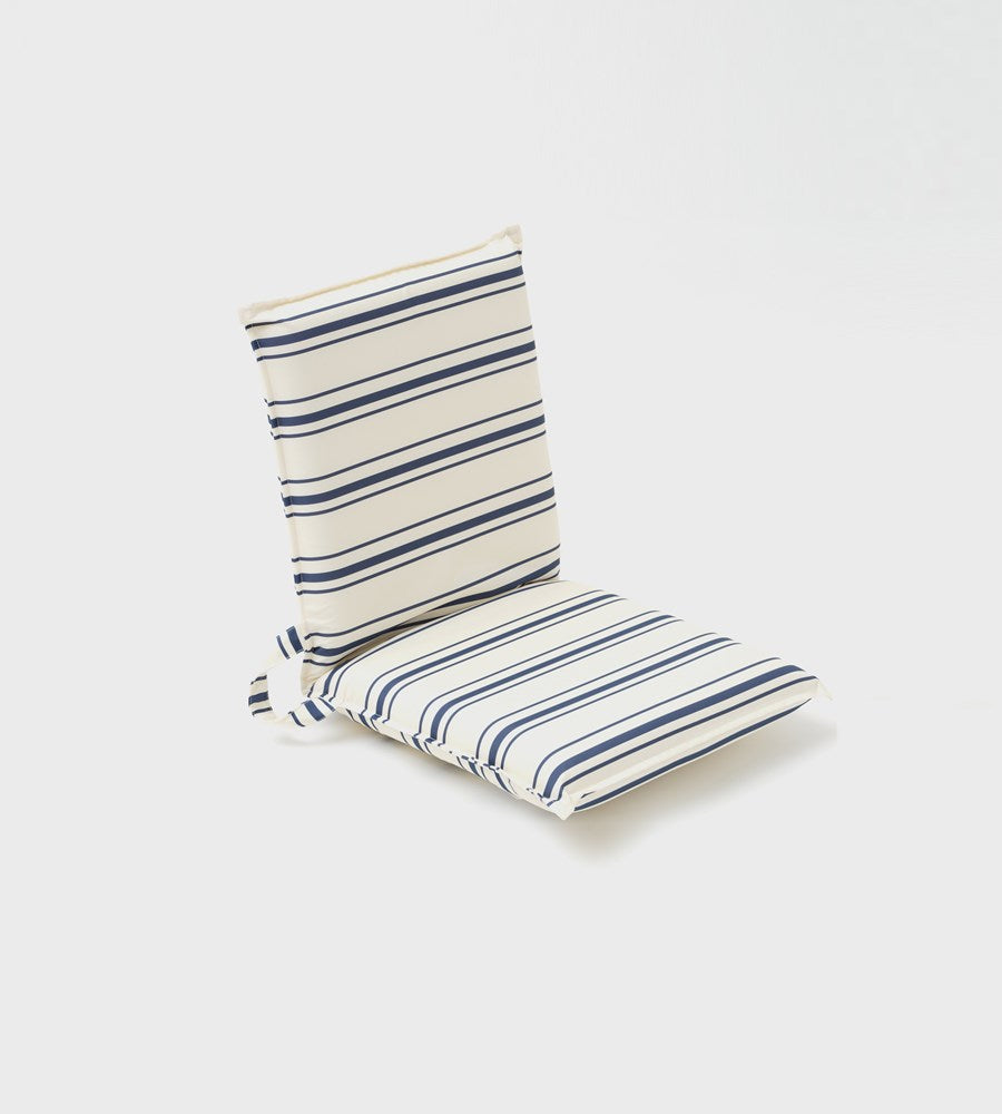 SunnyLife | The Resort Lean Back Beach Chair | Coastal Blue